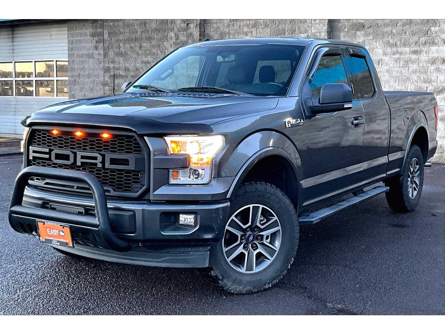 2017 Ford F-150 XLT's photo