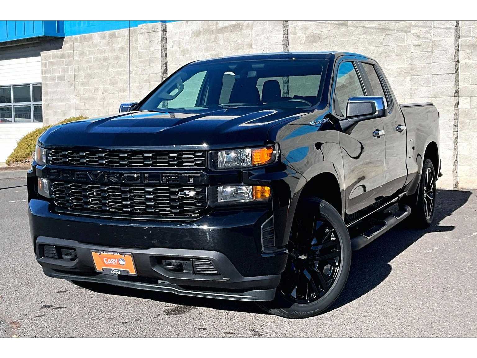 2020 Chevrolet Silverado 1500 Custom