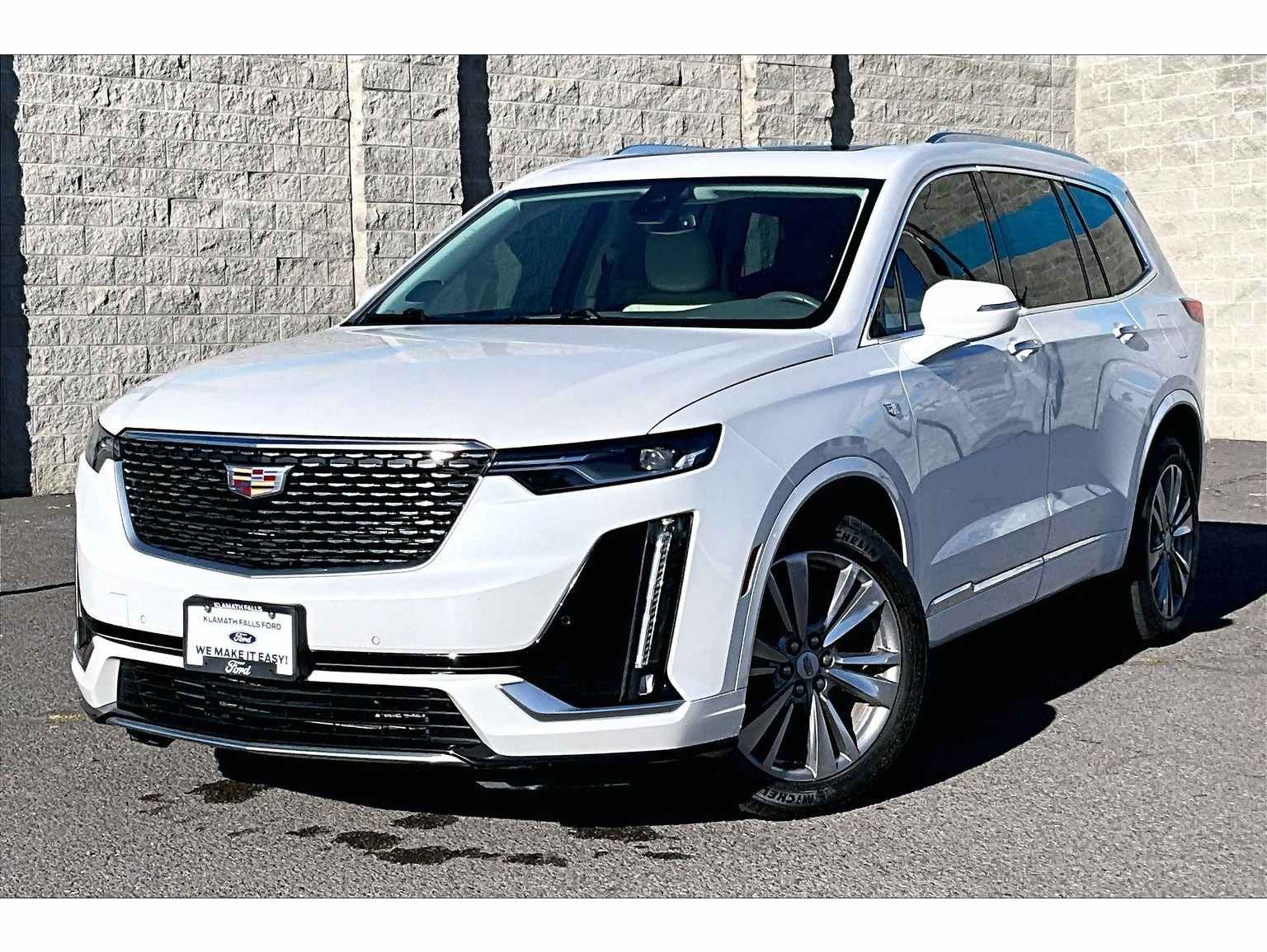 2023 Cadillac XT6