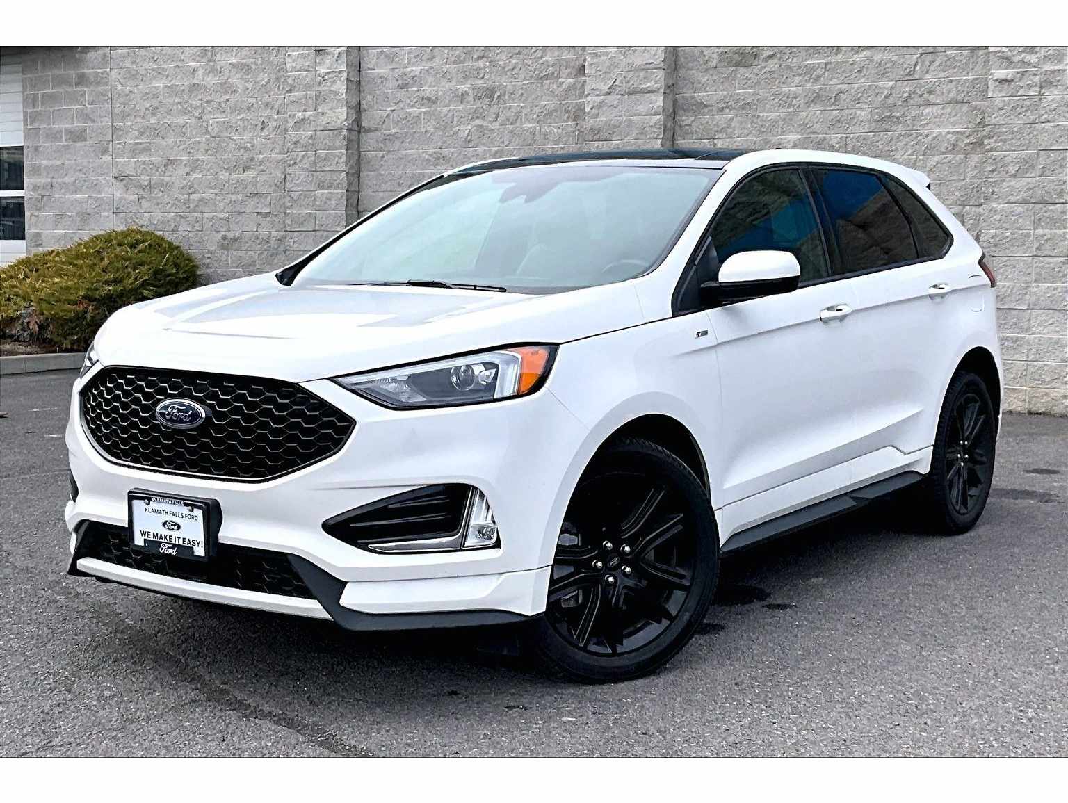 2022 Ford Edge ST-Line
