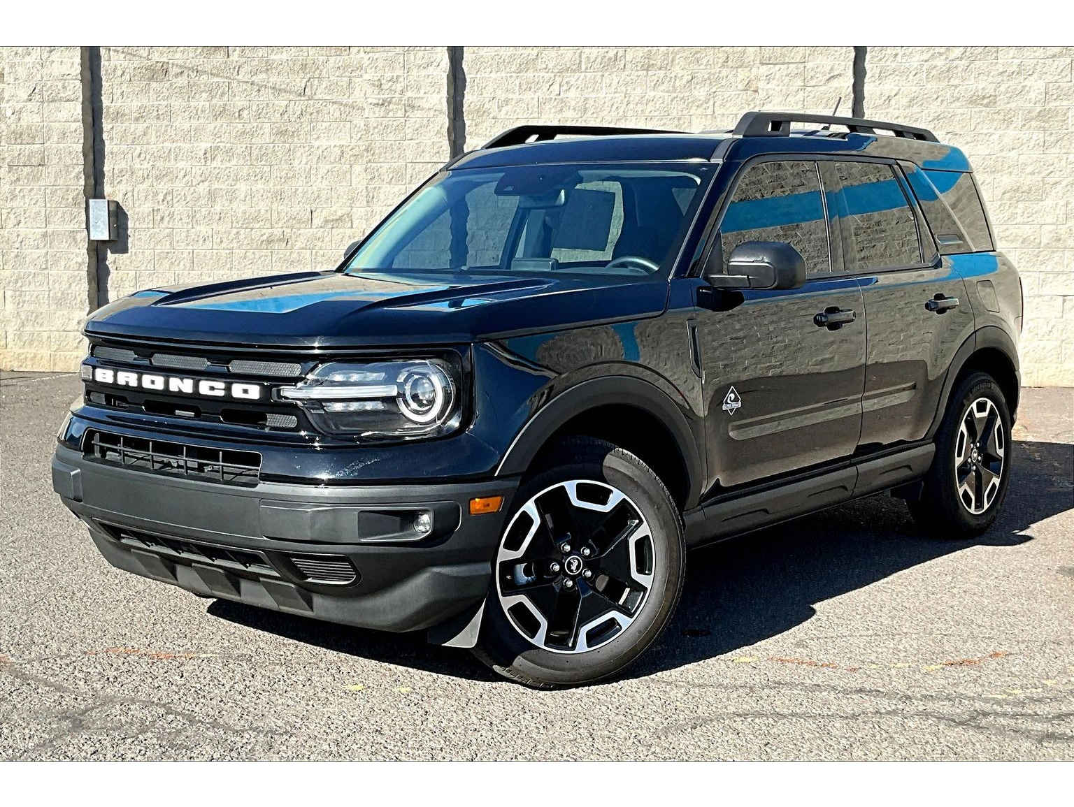 2023 Ford Bronco Sport Outer Banks's photo