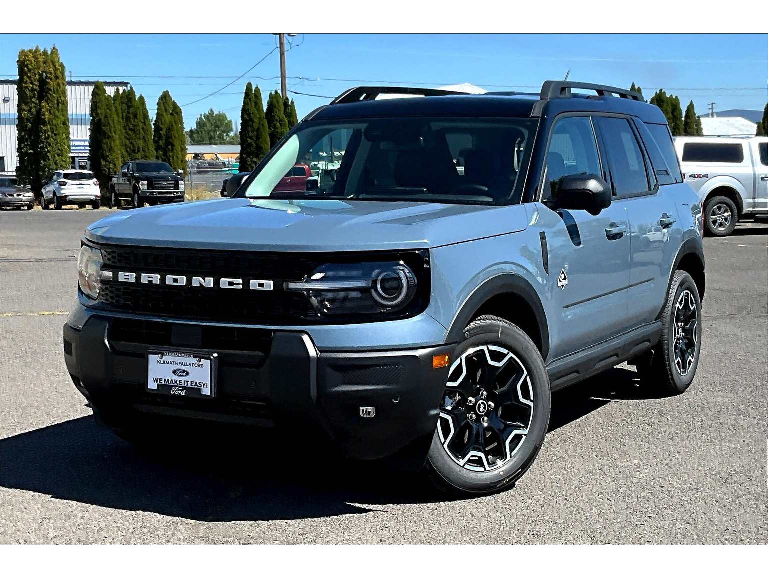 2025 Ford Bronco Sport Outer Banks's photo