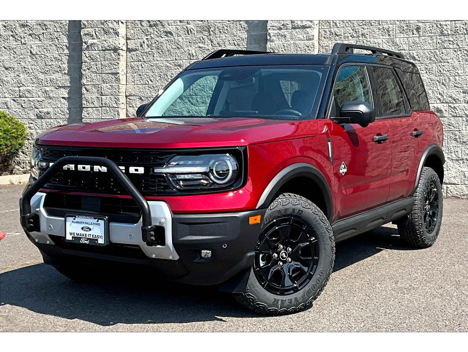 2025 Ford Bronco Sport Outer Banks's photo