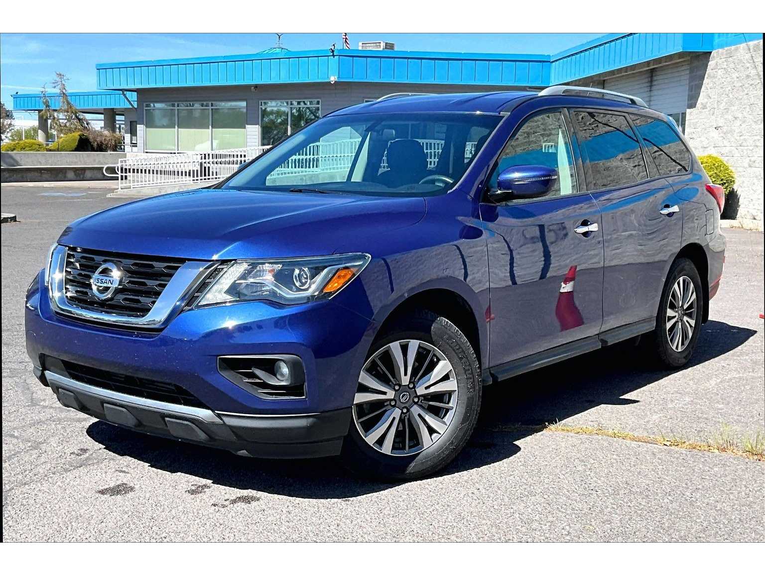 2018 Nissan Pathfinder Platinum