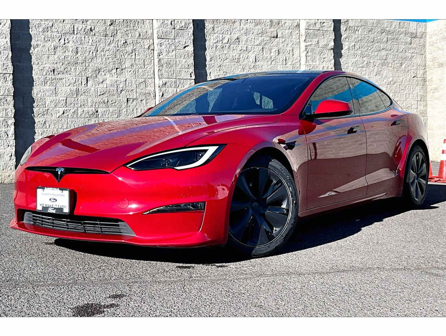 2022 Tesla Model S Base