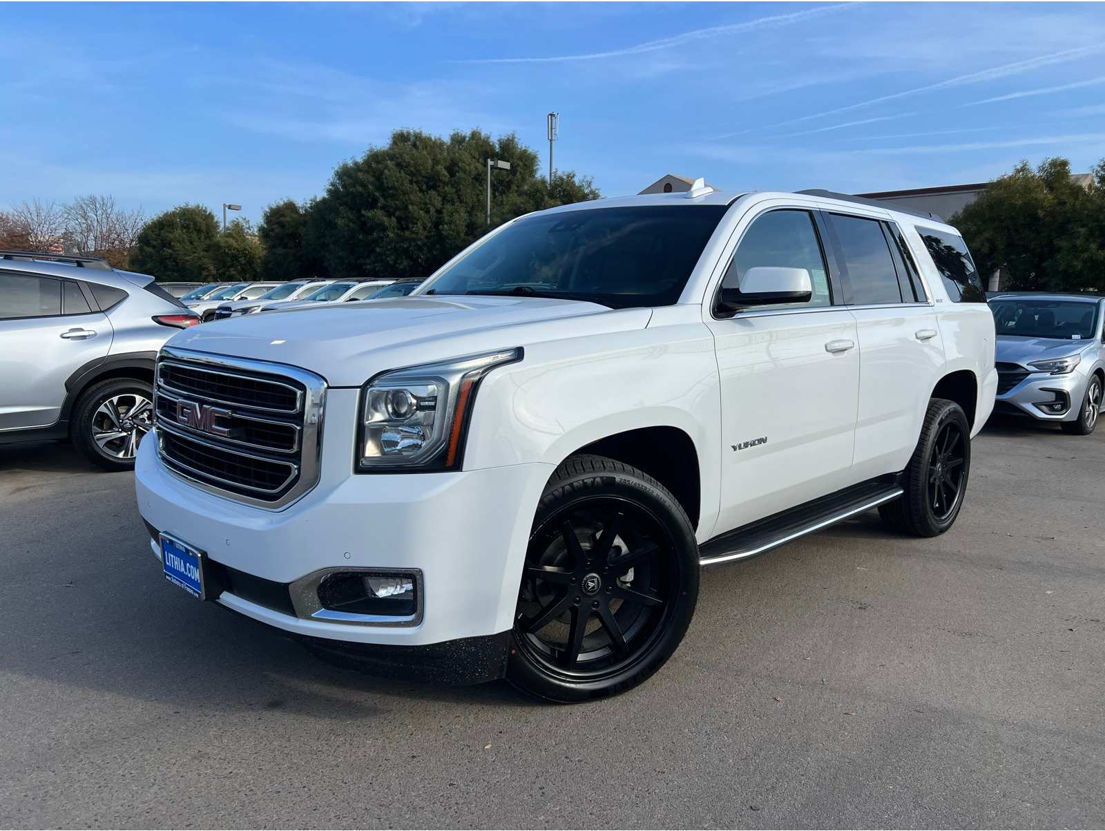2019 GMC Yukon SLT's photo