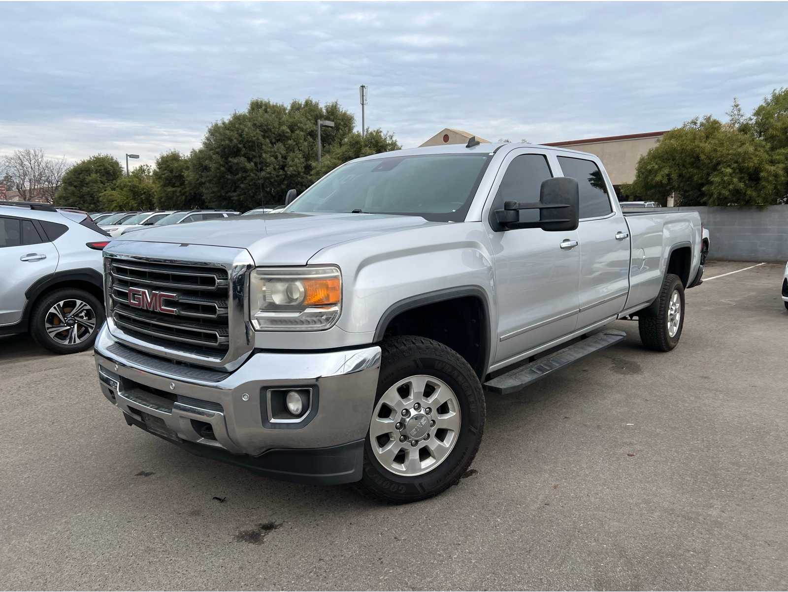2015 GMC Sierra 2500HD SLT's photo