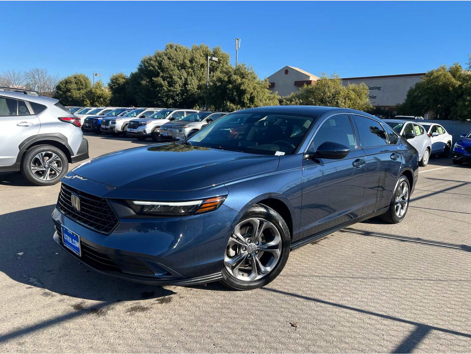 2024 Honda Accord EX's photo