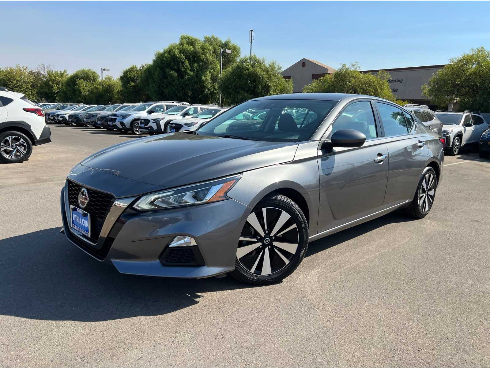 2022 Nissan Altima SV