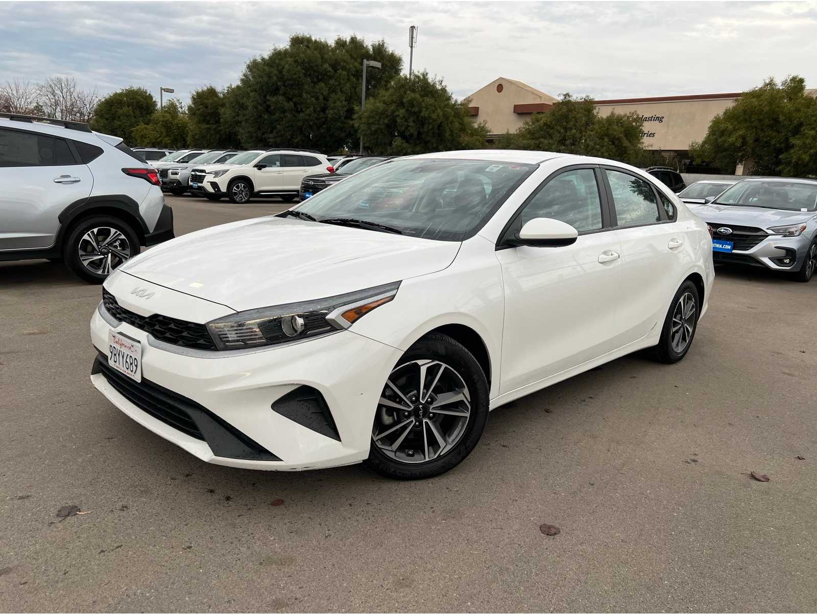 2023 Kia Forte LXS's photo