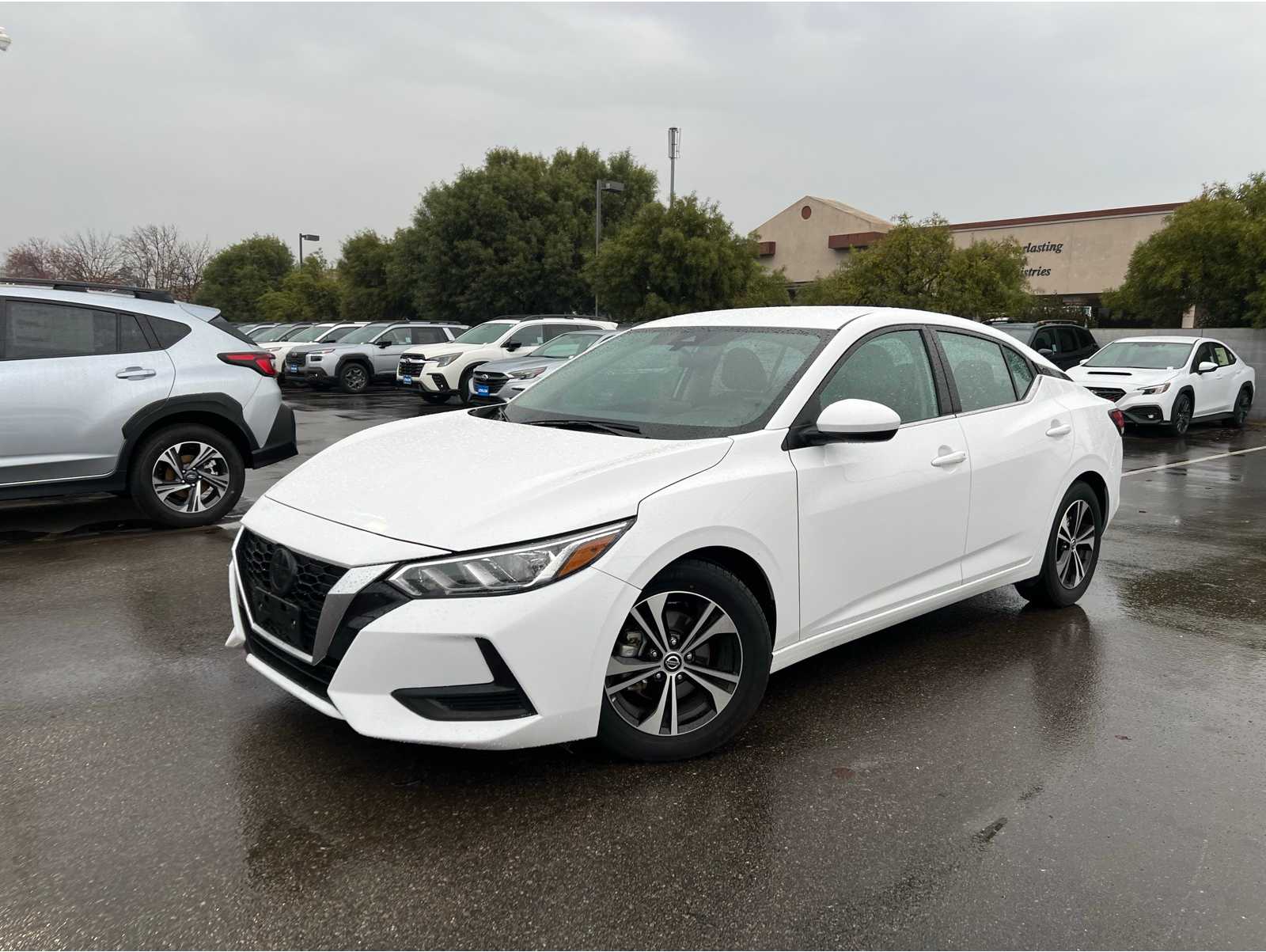 2023 Nissan Sentra SV's photo