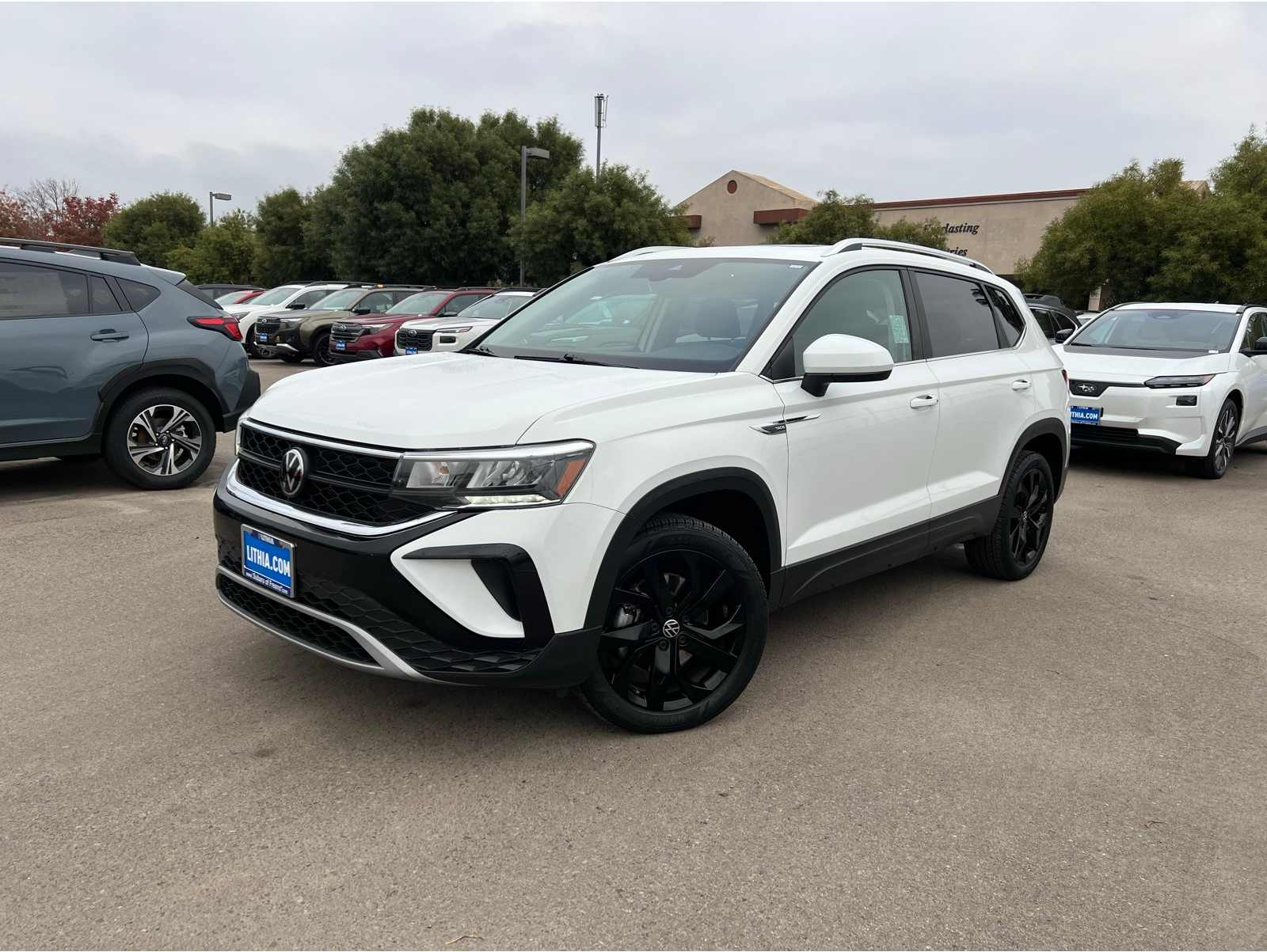 2023 Volkswagen Taos SE