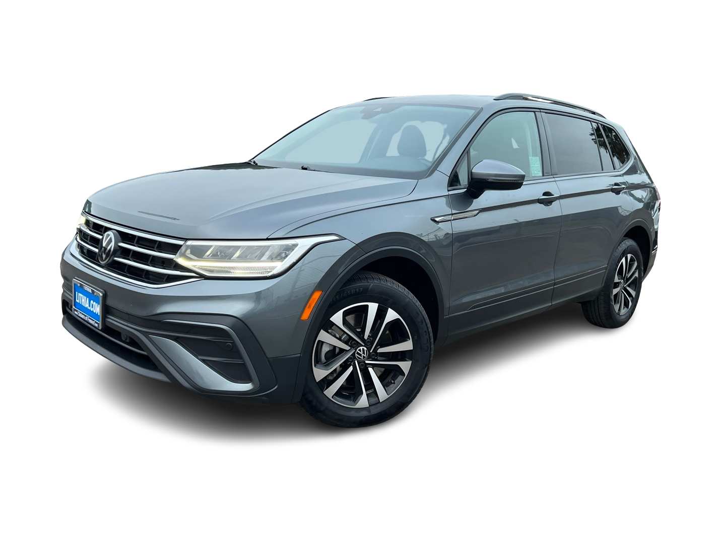 Thumbnail: 2024 Volkswagen Tiguan - 1