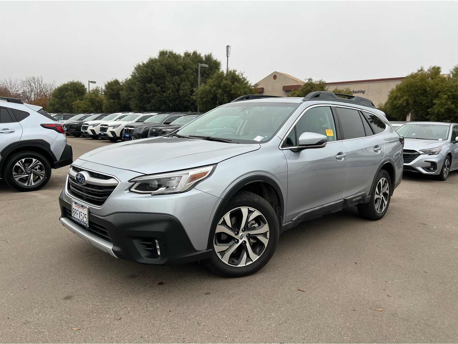 2020 Subaru Outback Limited's photo