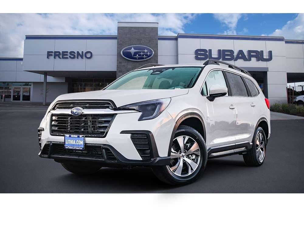 2025 Subaru Ascent Premium's photo