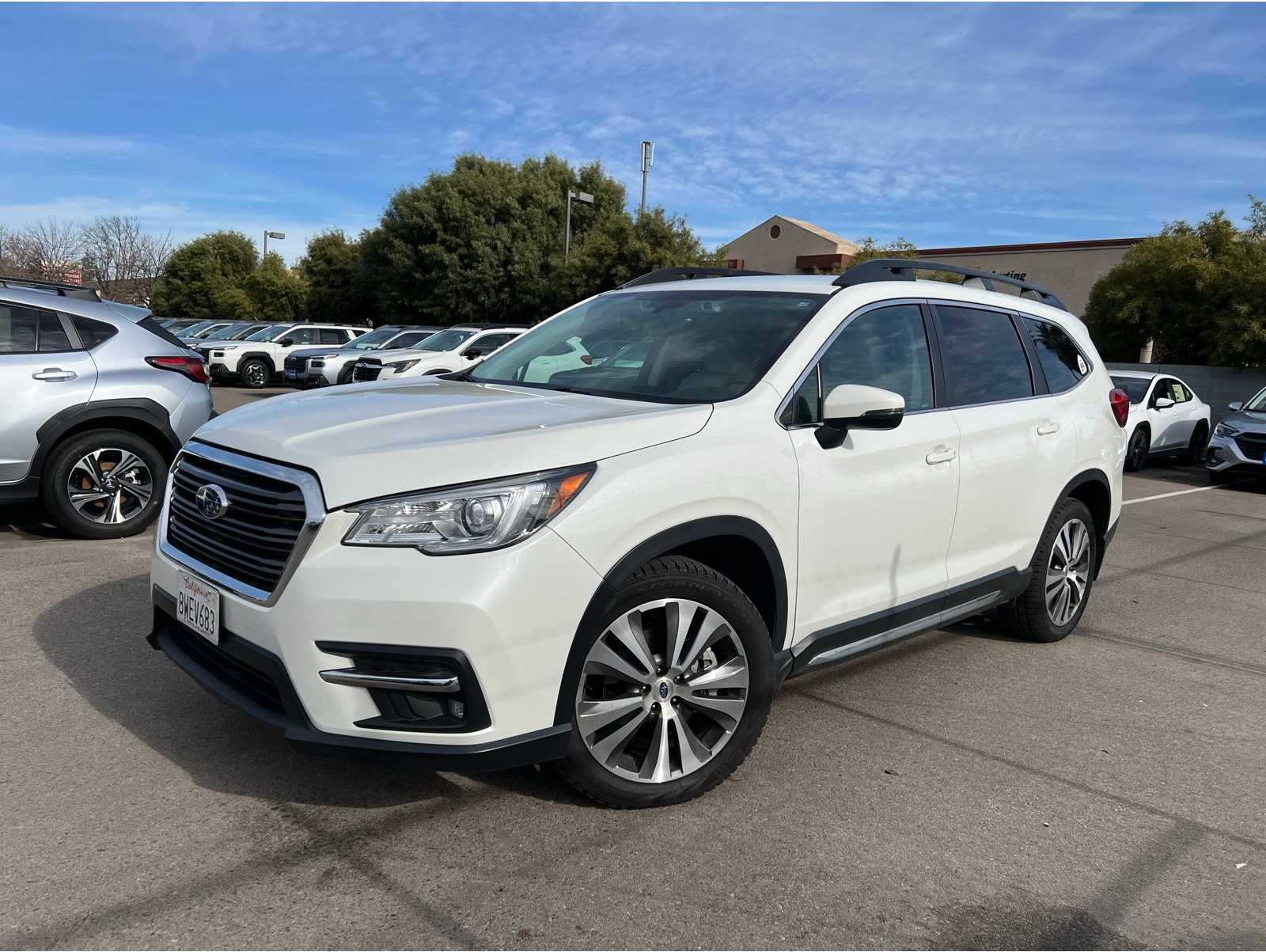 2021 Subaru Ascent Limited's photo