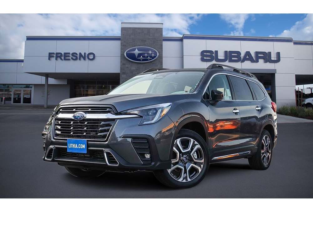 2025 Subaru Ascent Touring's photo