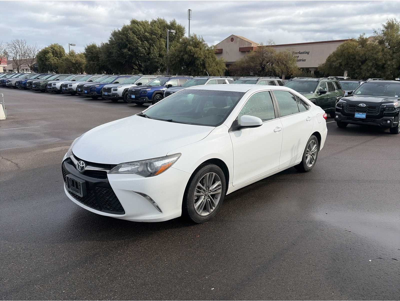 2017 Toyota Camry SE