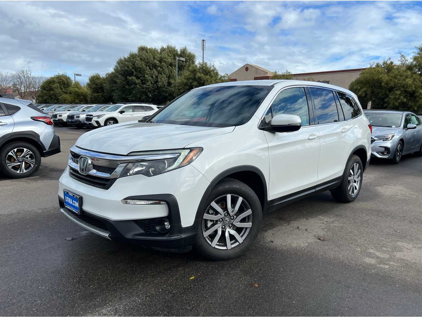 2020 Honda Pilot EX's photo