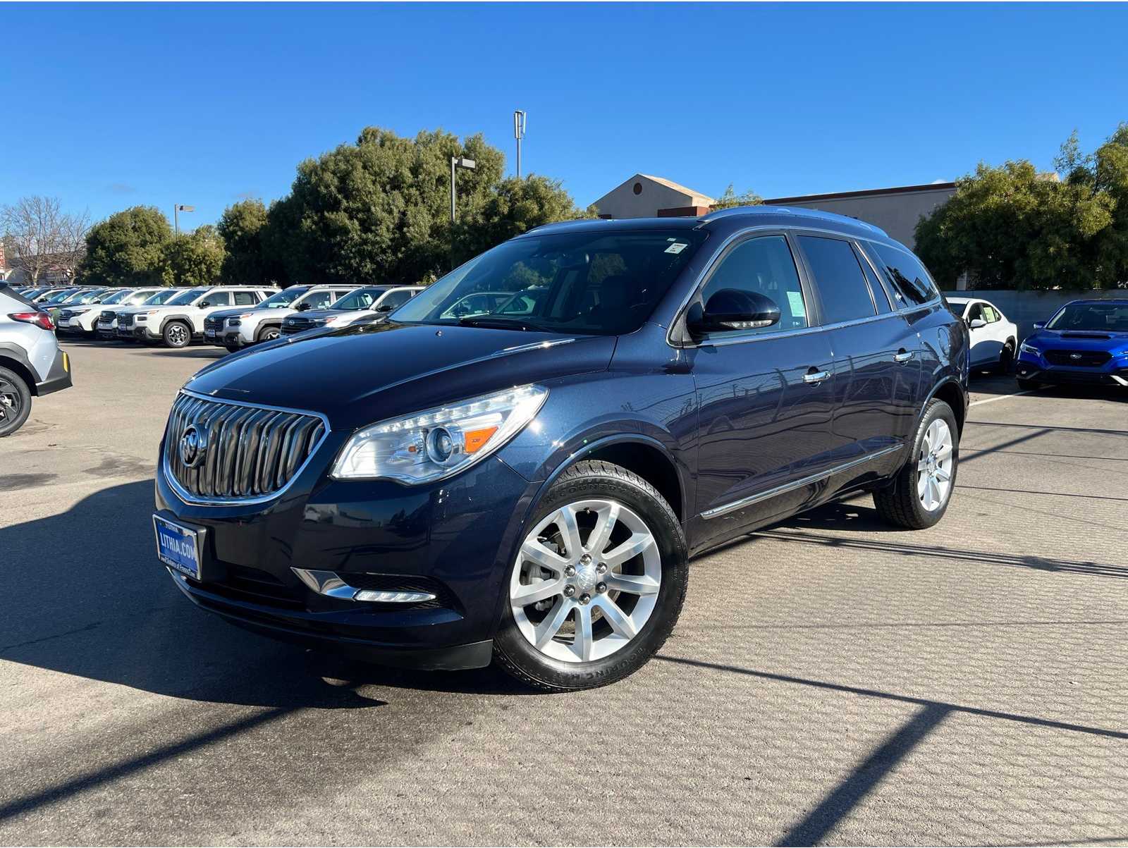 2017 Buick Enclave Premium's photo