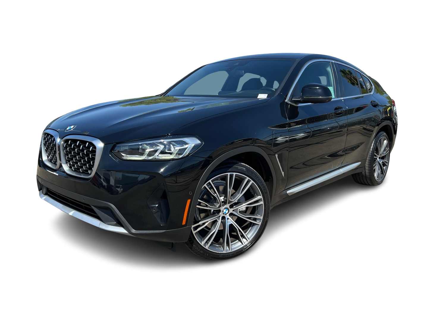 Thumbnail: 2023 BMW X4 - 1