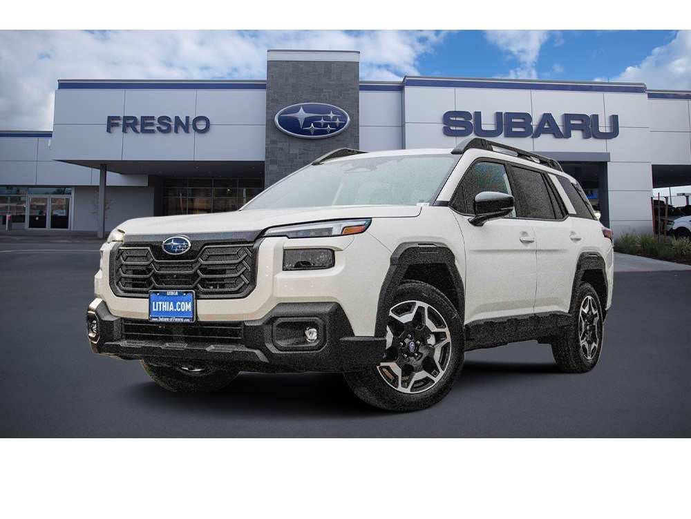 2026 Subaru Outback Touring's photo