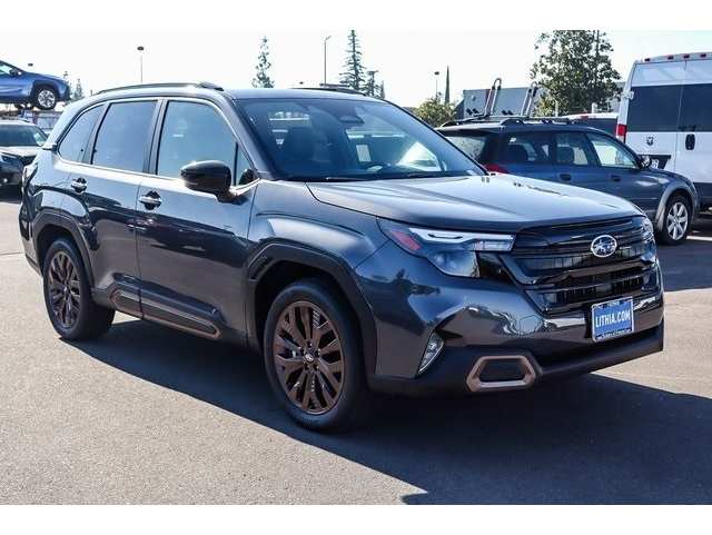 2025 Subaru Forester Sport's photo