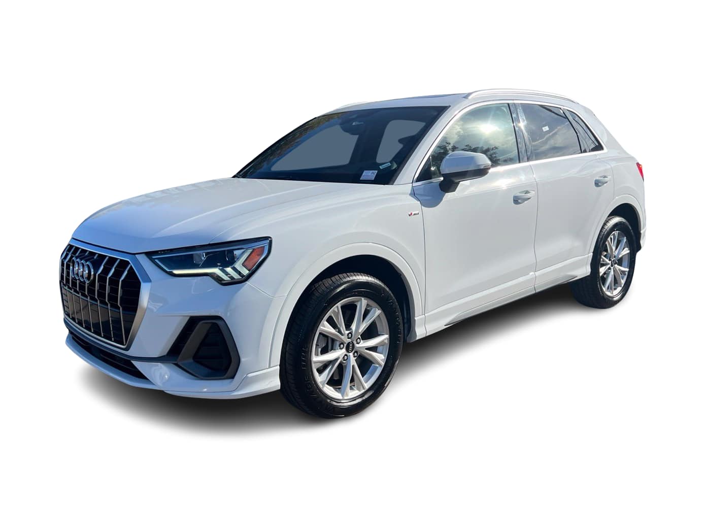 Thumbnail: 2024 Audi Q3 - 1