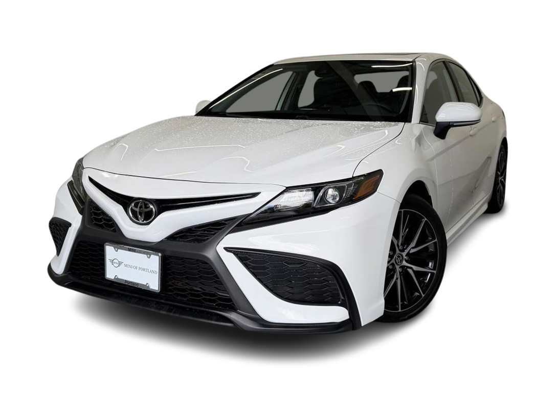Thumbnail: 2022 Toyota Camry - 1