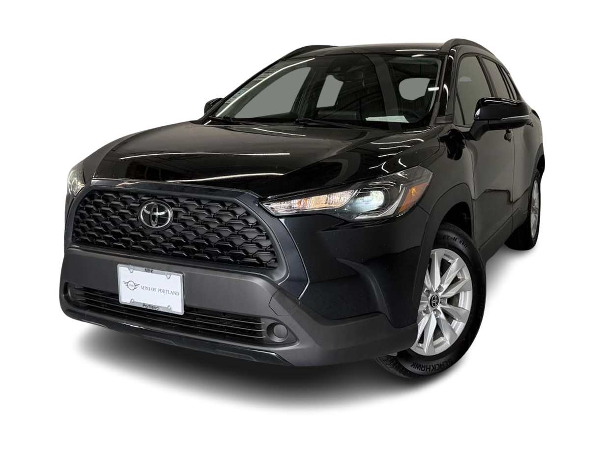 2022 Toyota Corolla Cross LE -
                  Portland, OR