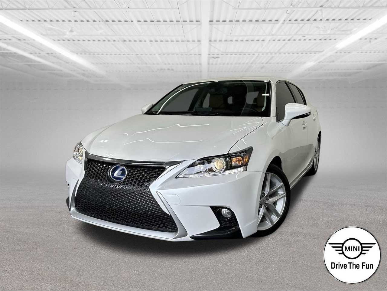 2015 Lexus CT Base
