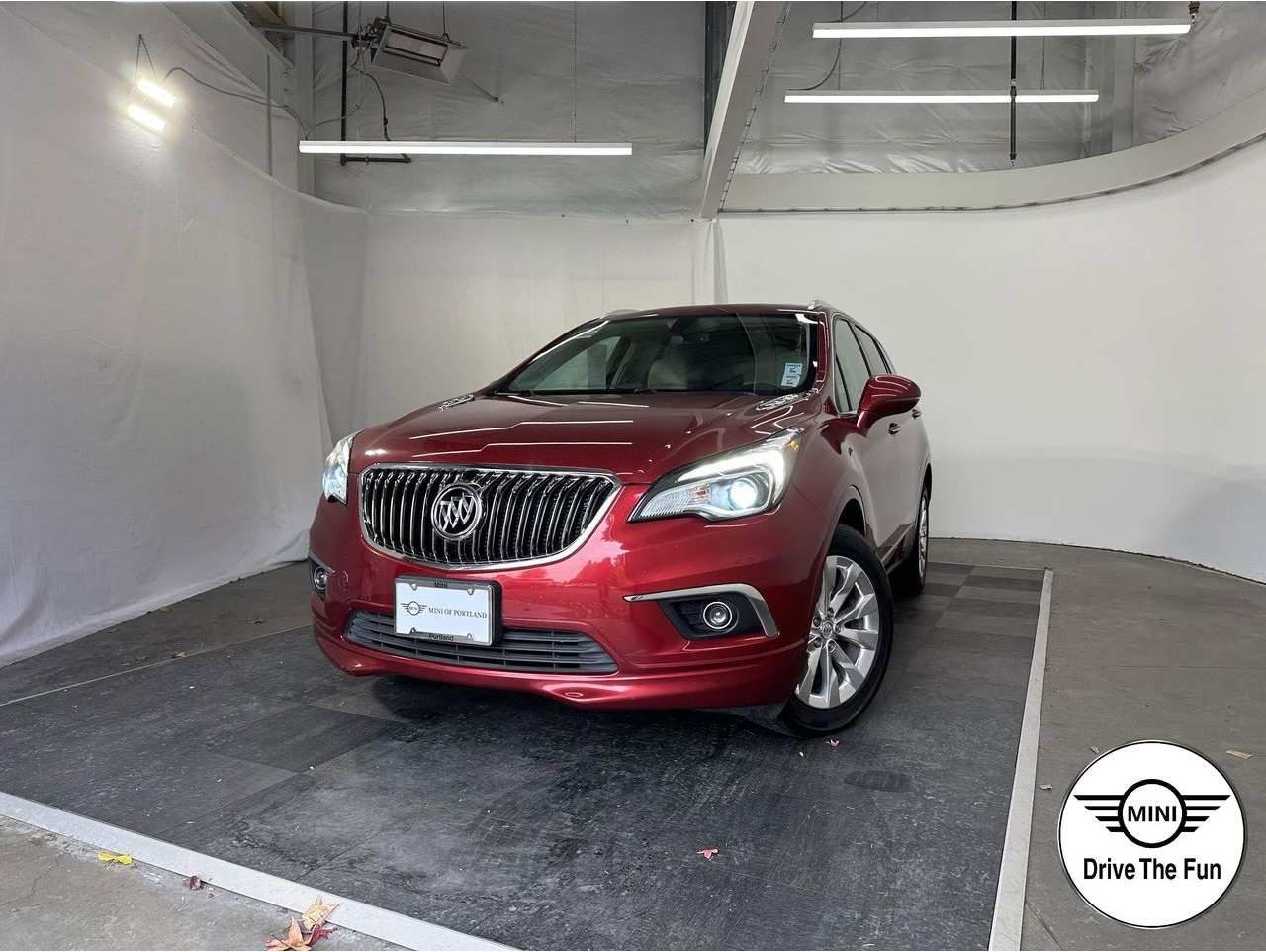 2017 Buick Envision Essence's photo