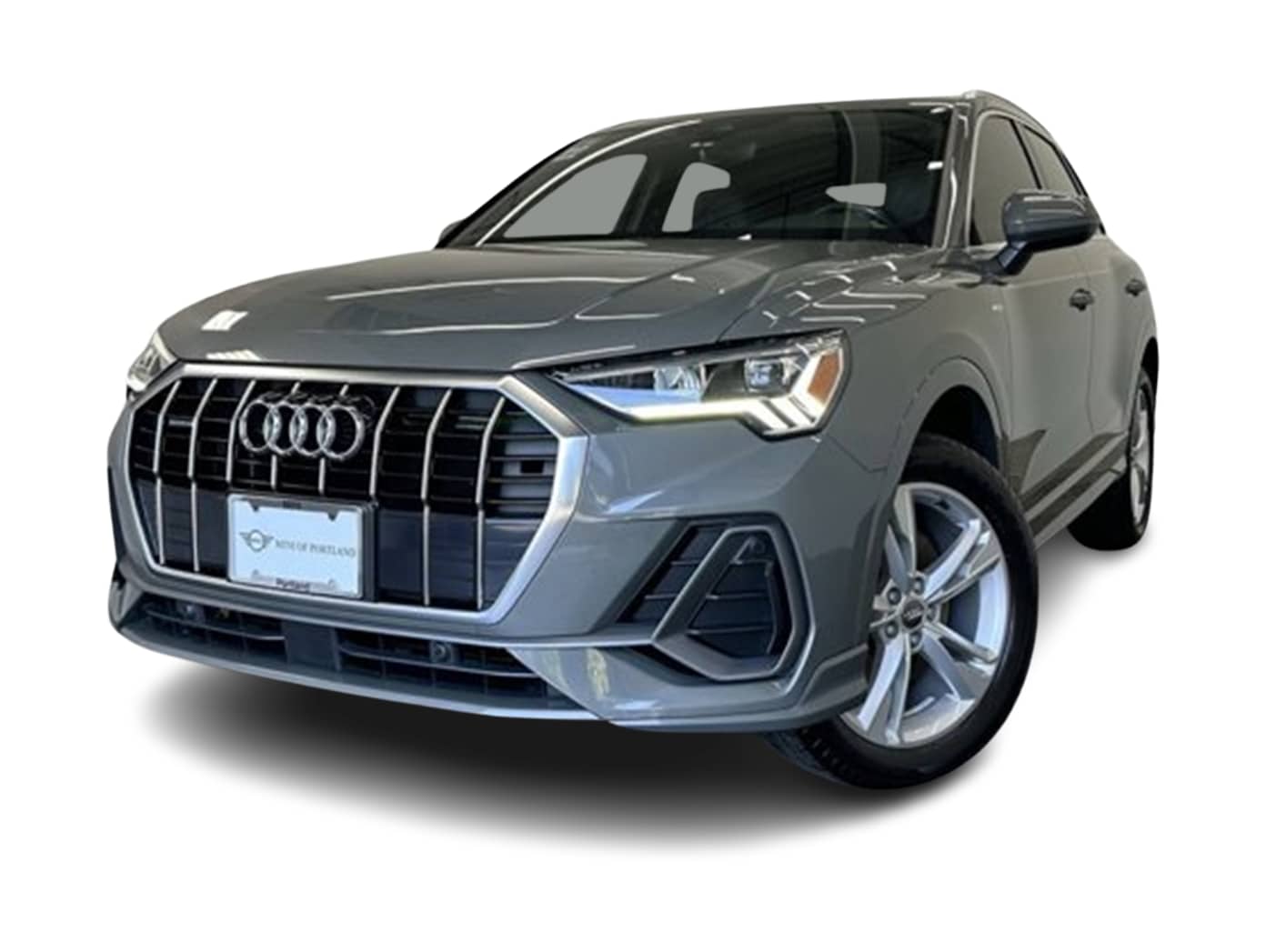 2020 Audi Q3 Premium Plus -
                Portland, OR