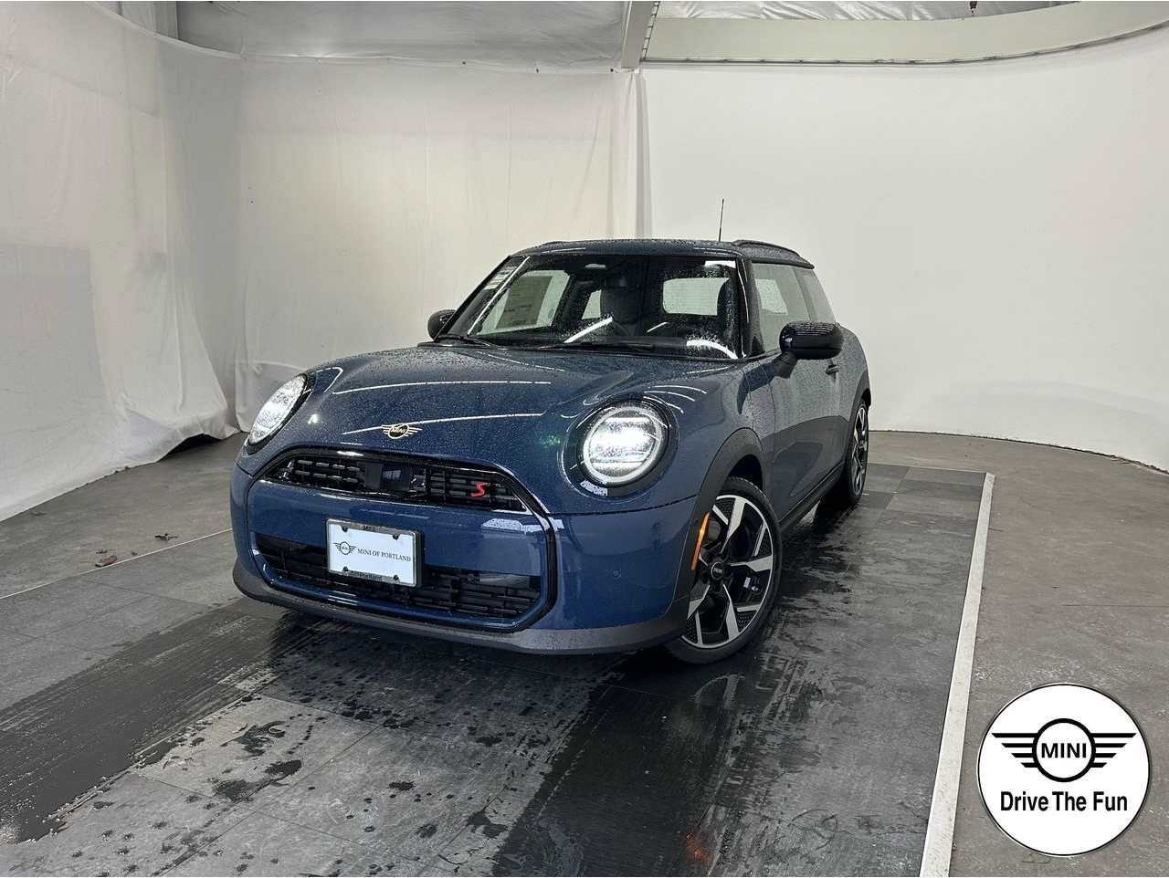 2026 MINI Hardtop 2 Door S's photo