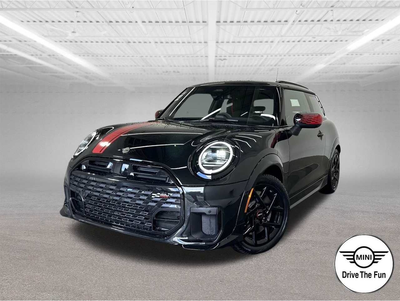 2026 MINI Hardtop 2 Door S's photo