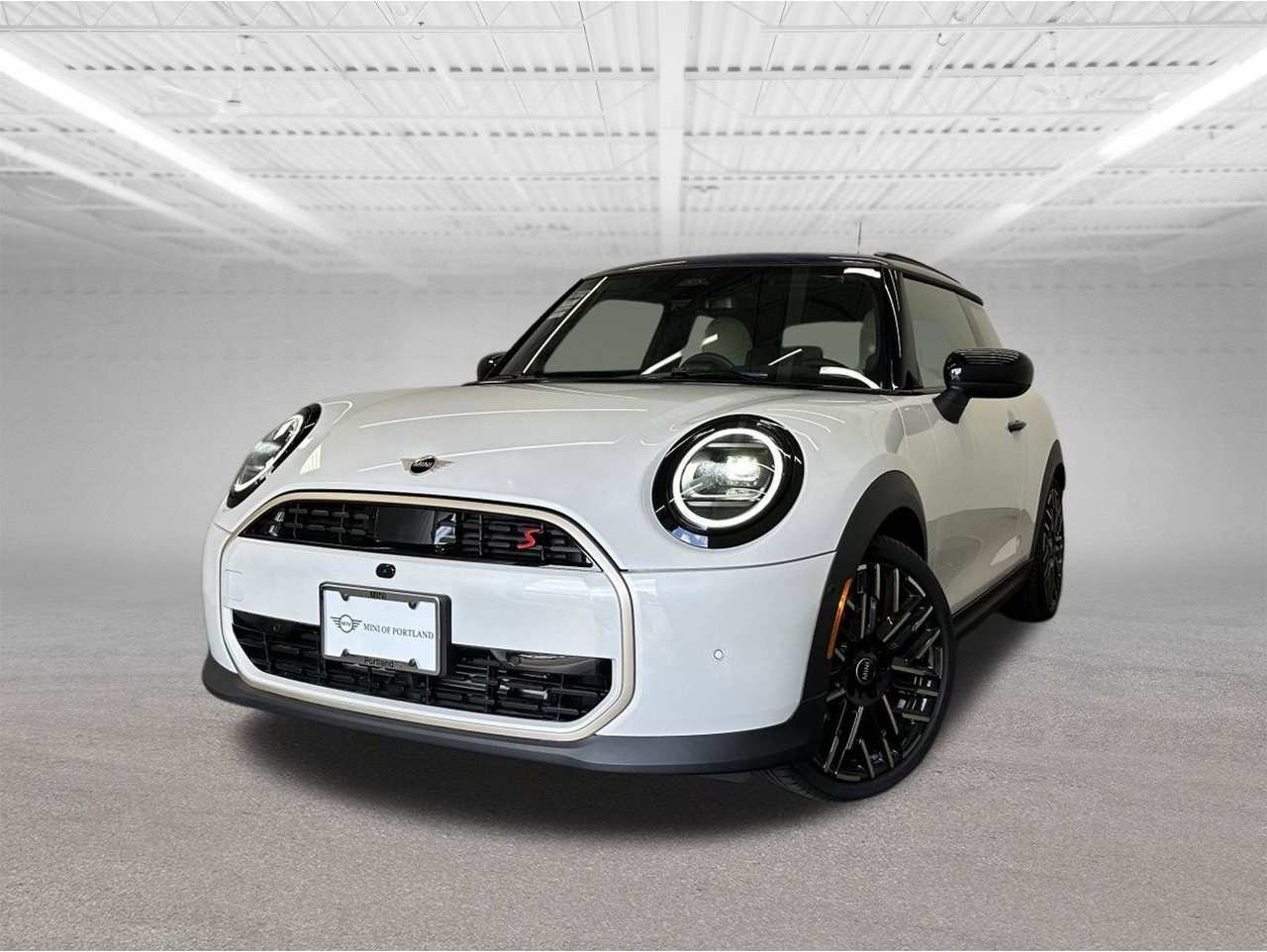 2025 MINI Hardtop 2 Door S's photo
