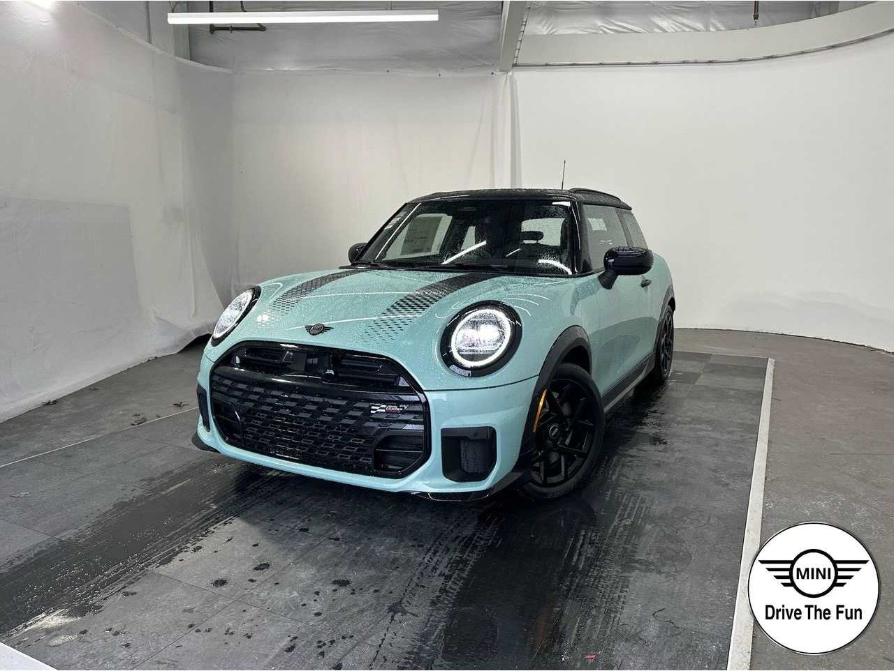 2026 MINI Hardtop 2 Door S's photo