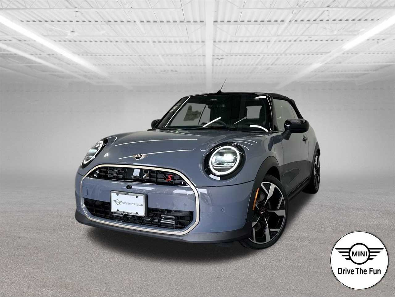 2026 MINI Convertible S's photo