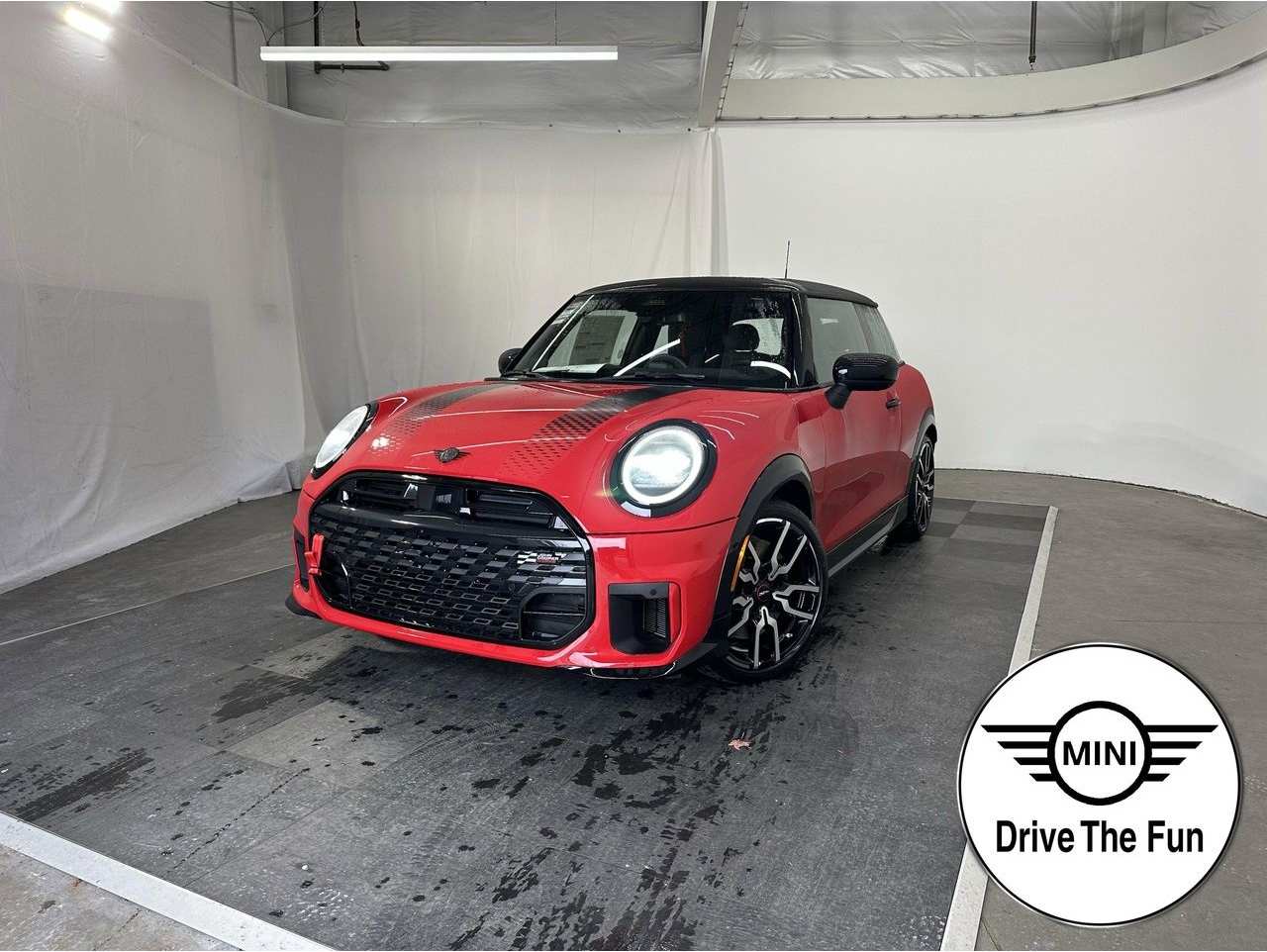 2026 MINI Hardtop 2 Door John Cooper Works's photo