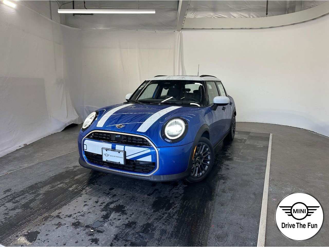 2026 MINI Hardtop Base's photo