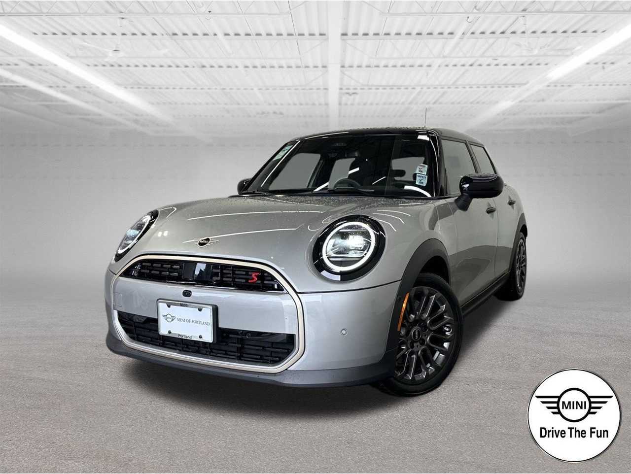 2025 MINI Hardtop 4 Door