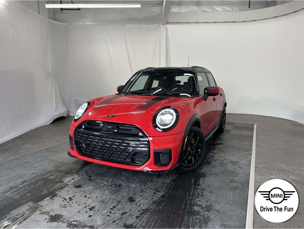 2025 MINI Hardtop 4 Door S's photo