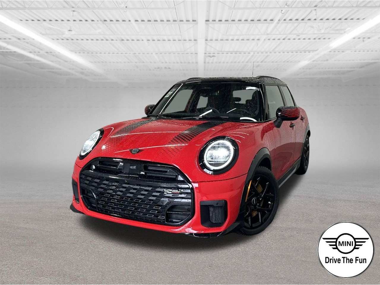 2025 MINI Hardtop 4 Door S's photo
