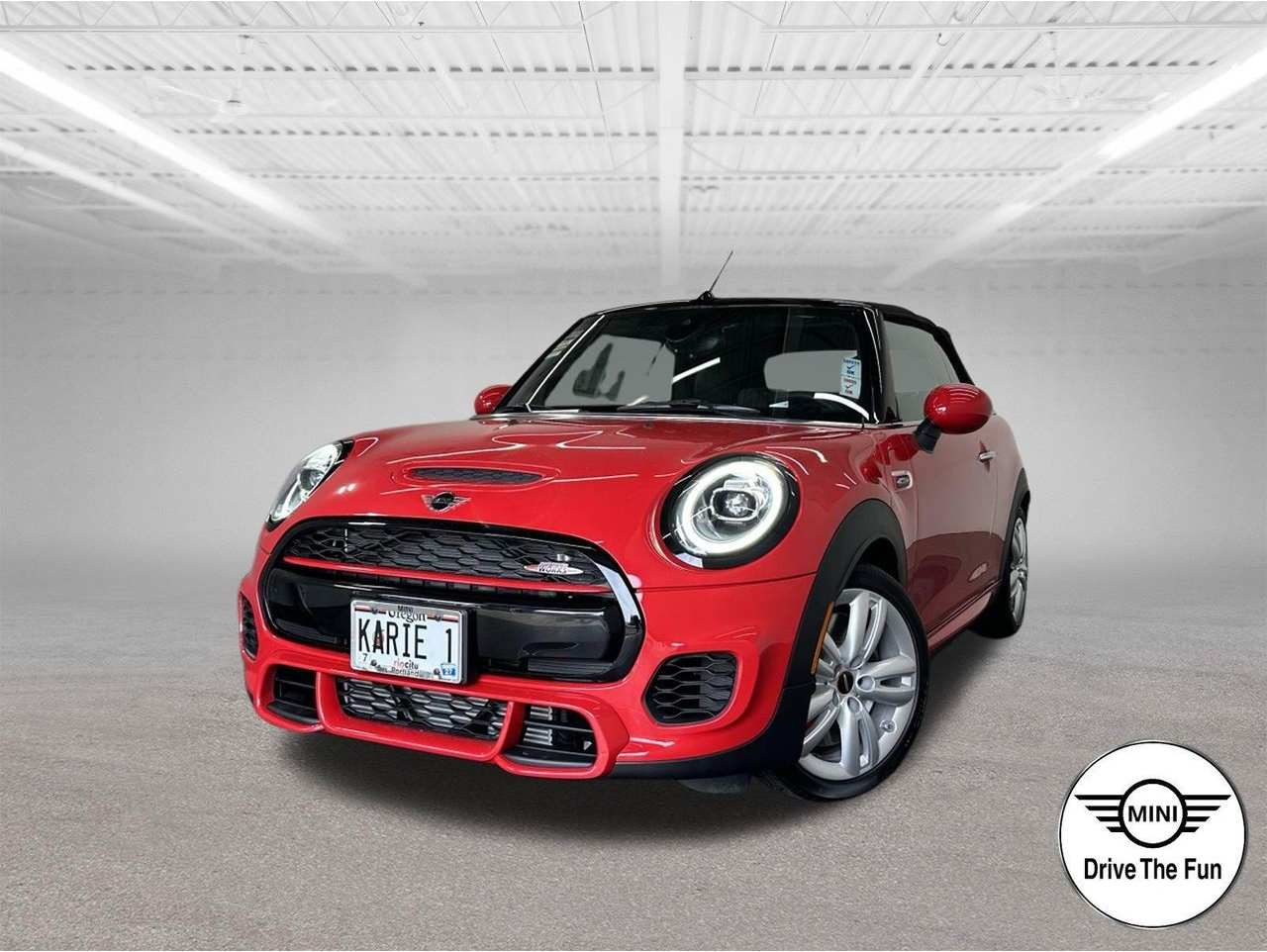 2019 MINI Convertible John Cooper Works's photo