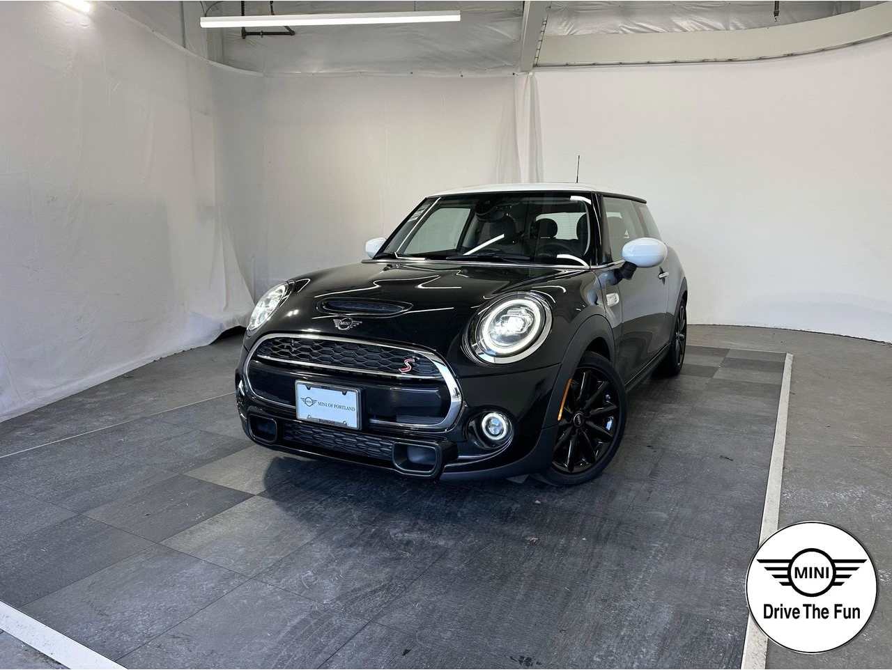 2020 MINI Hardtop 2 Door S's photo