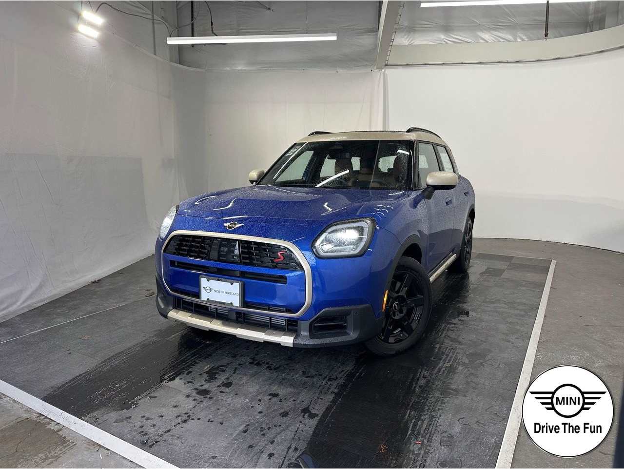 2026 MINI Countryman S's photo