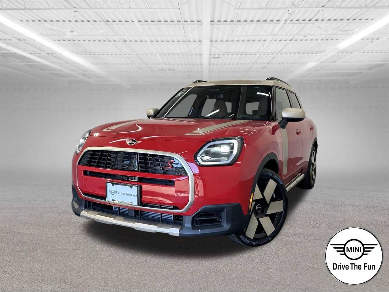 2025 MINI Countryman S's photo