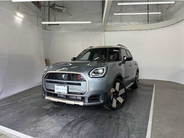 2026 MINI Countryman S's photo