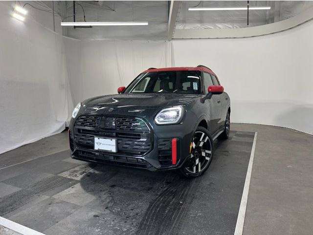 2025 MINI Countryman John Cooper Works's photo