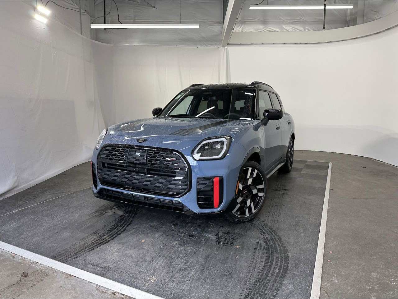 2025 MINI Countryman John Cooper Works's photo